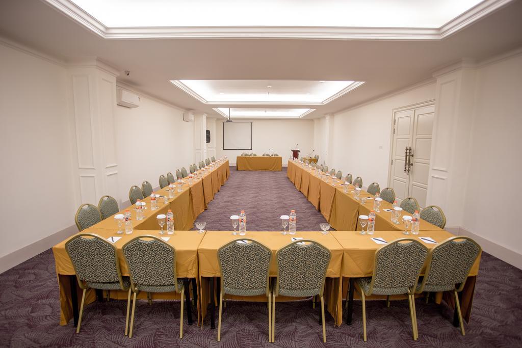 Same Hotel مالانغ المظهر الخارجي الصورة