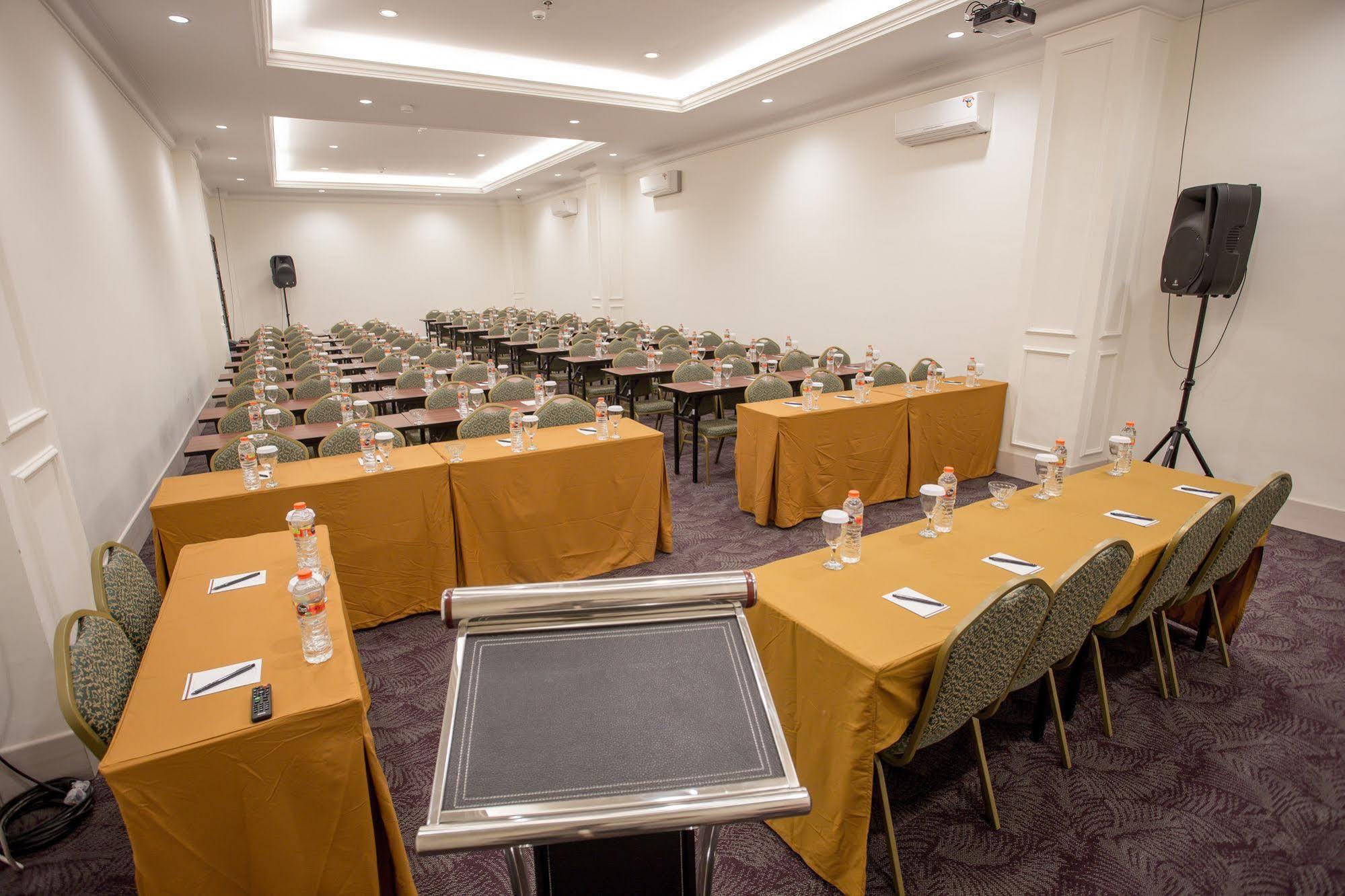 Same Hotel مالانغ المظهر الخارجي الصورة